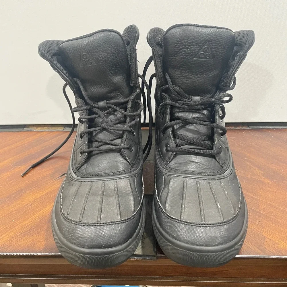 Nike Woodside II ACG Duck Boots Black Leather Mens 10.5 525393-090 Repair Needed